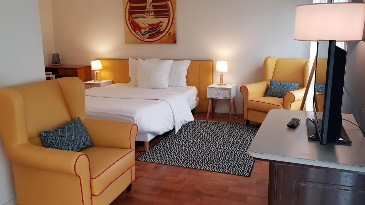 Residence Carouge Appart Hotel Бретиньи-сюр-Орг Экстерьер фото