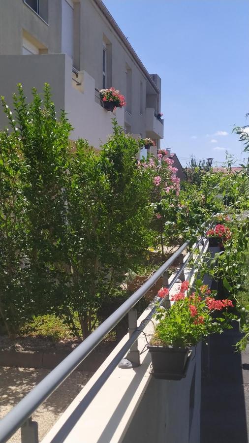 Residence Carouge Appart Hotel Бретиньи-сюр-Орг Экстерьер фото