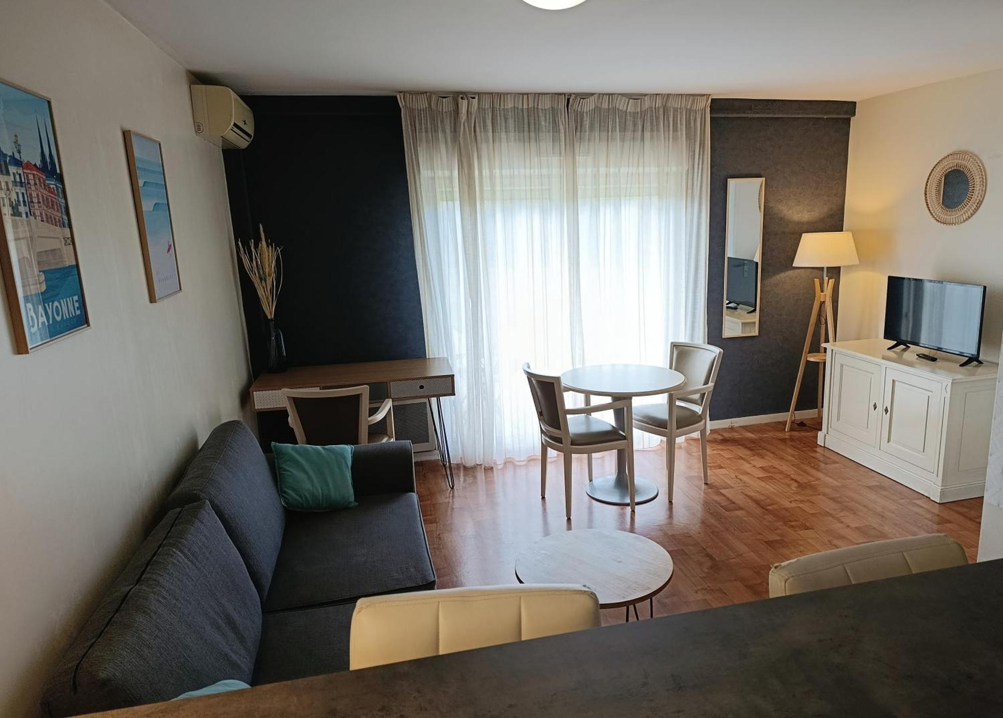 Residence Carouge Appart Hotel Бретиньи-сюр-Орг Экстерьер фото