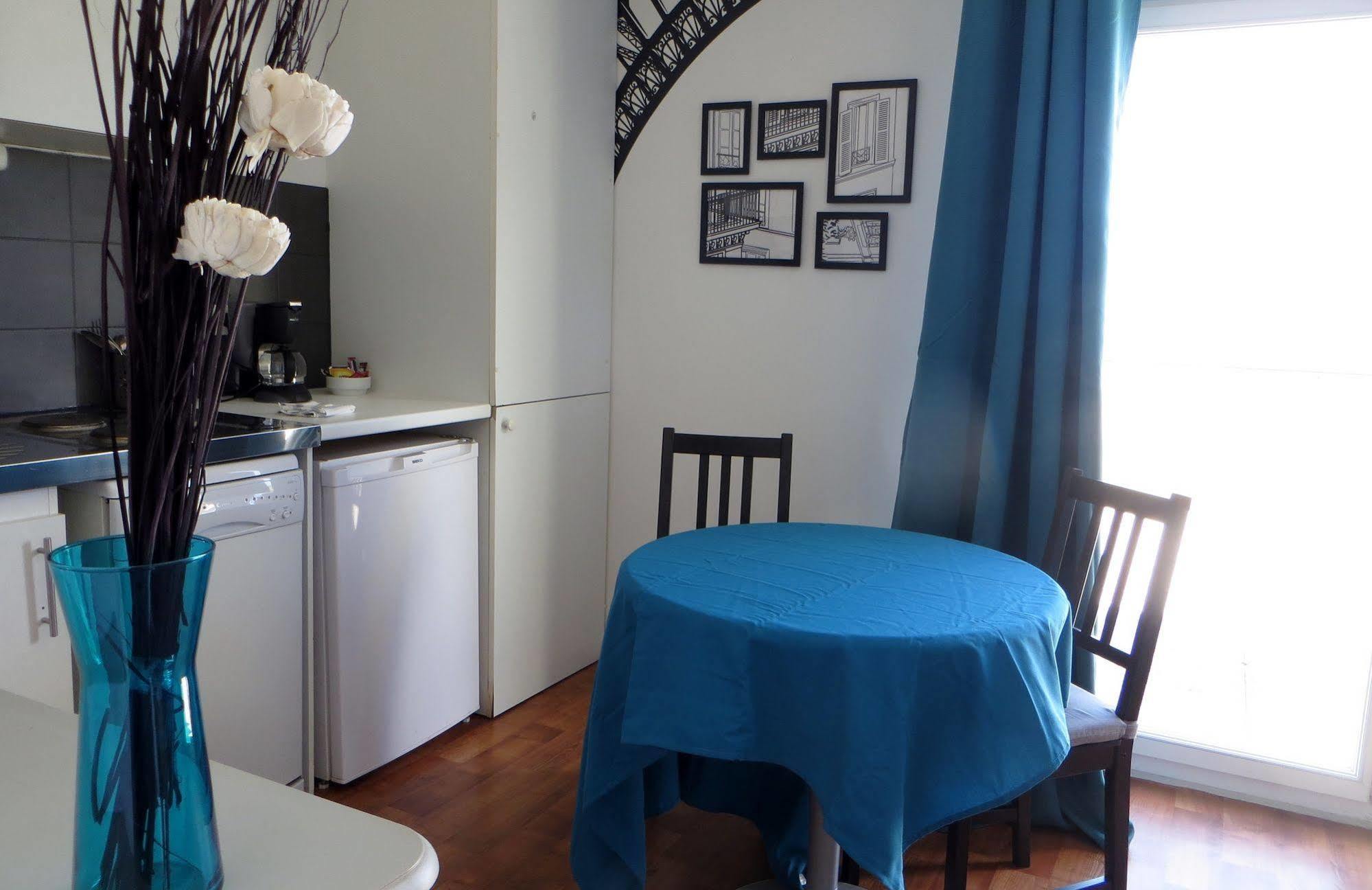 Residence Carouge Appart Hotel Бретиньи-сюр-Орг Экстерьер фото